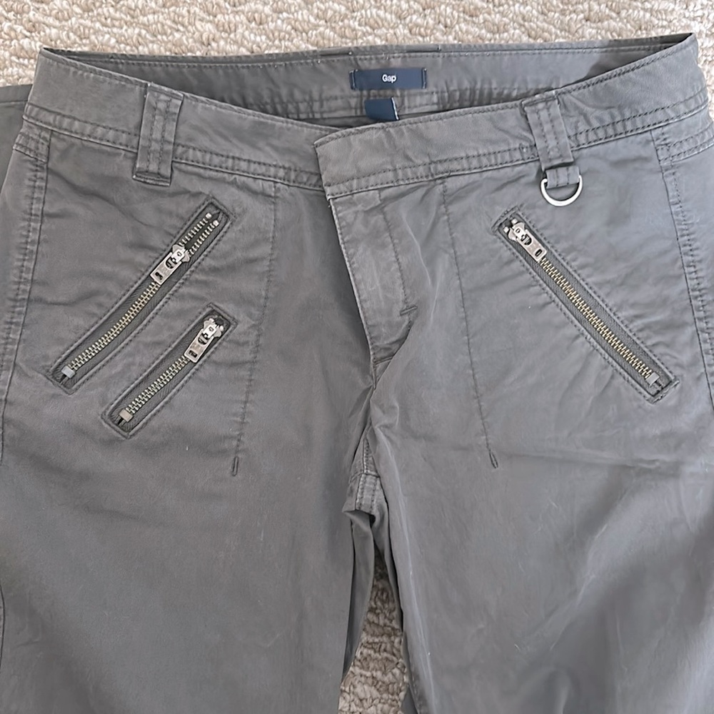 Gap cargo utility pants